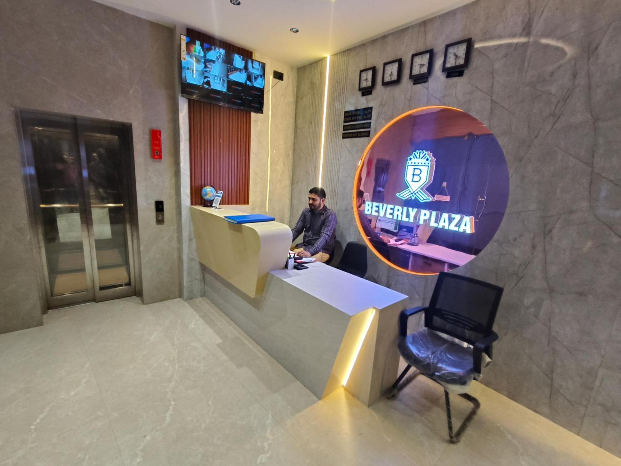 Hotel Beverly Plaza Kozhikode Exterior foto